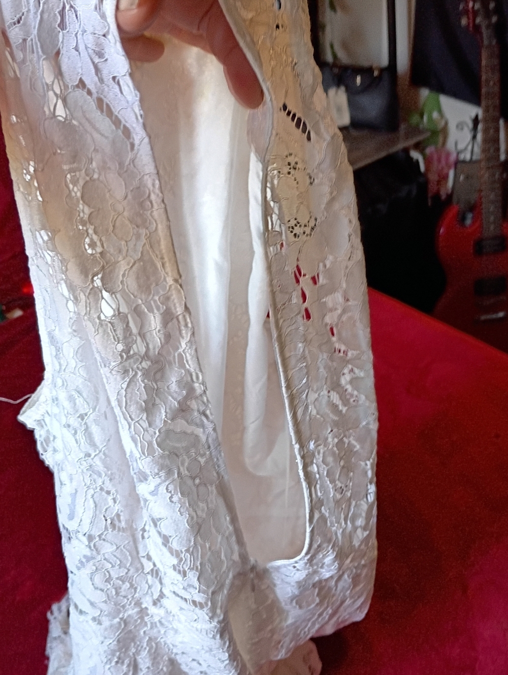 Pretty Dress - Picture 2 of 4